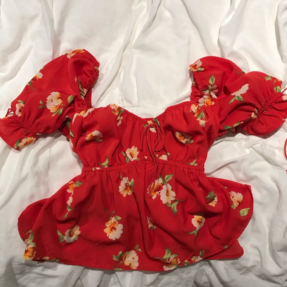 floral blouse - puff sleeve